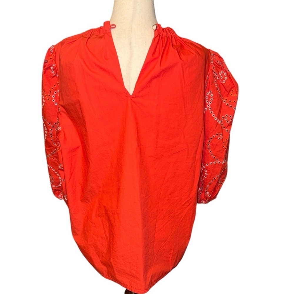 Emily Lovelock Lilly 3/4 Sleeve Pullover Blouse - Picture 2 of 5